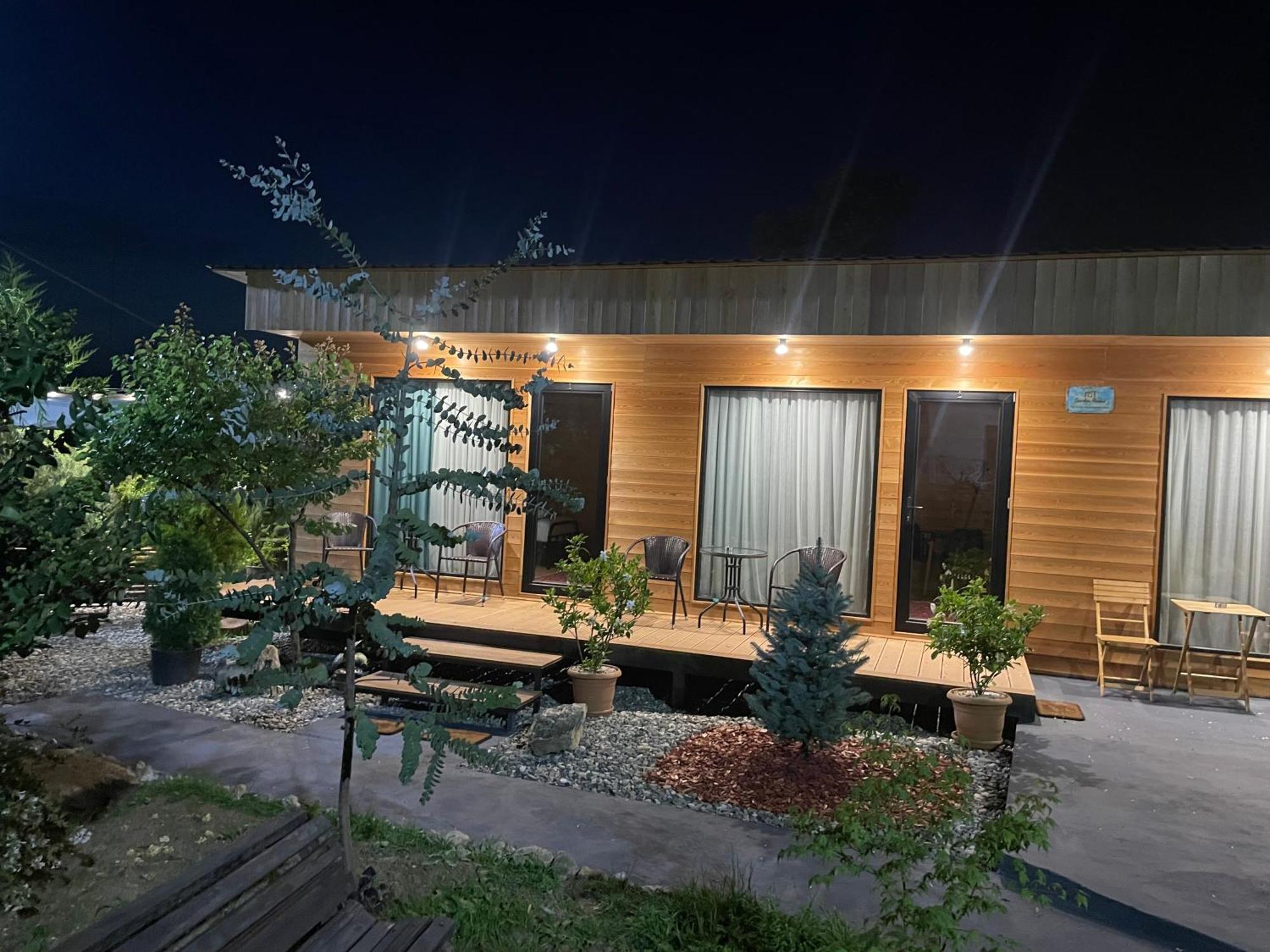 Garden Rooms In Кутаиси Экстерьер фото