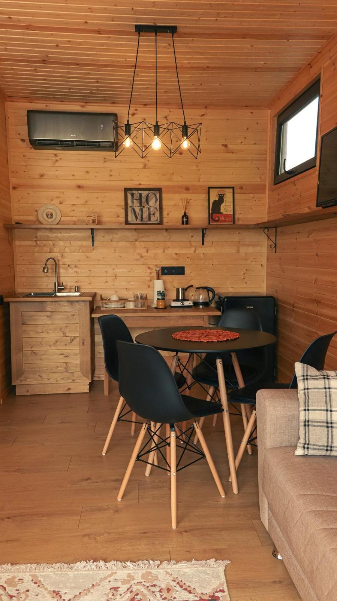 Garden Rooms In Кутаиси Экстерьер фото