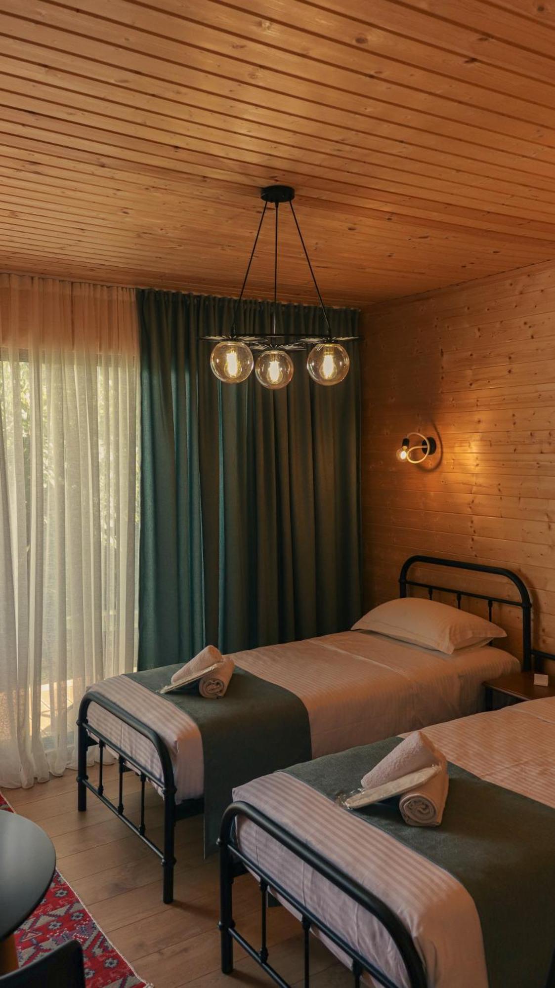 Garden Rooms In Кутаиси Экстерьер фото